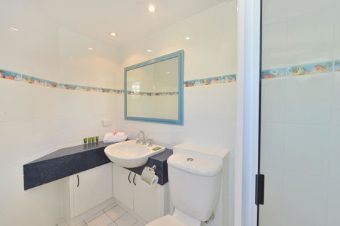 Driftwood Mantaray - Official Onsite Reception And Check In - Inverell Accommodation 29