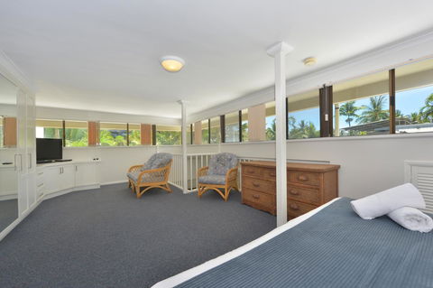 Driftwood Mantaray - Official Onsite Reception And Check In - Inverell Accommodation 35