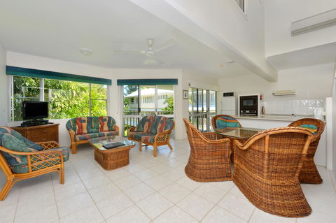 Driftwood Mantaray - Official Onsite Reception And Check In - Inverell Accommodation 8