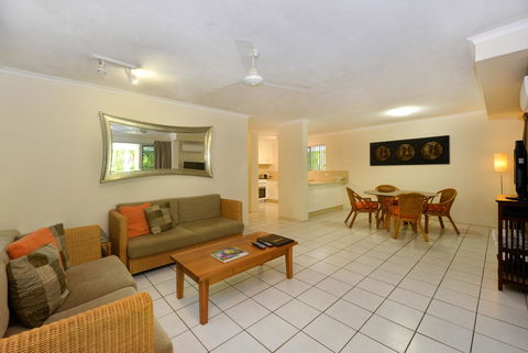Driftwood Mantaray - Official Onsite Reception And Check In - Inverell Accommodation 13