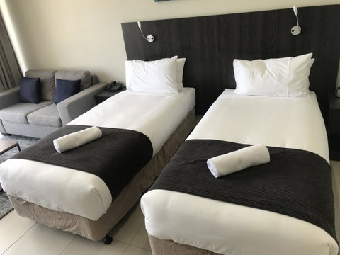 Sunshine Tower Hotel - Inverell Accommodation 10