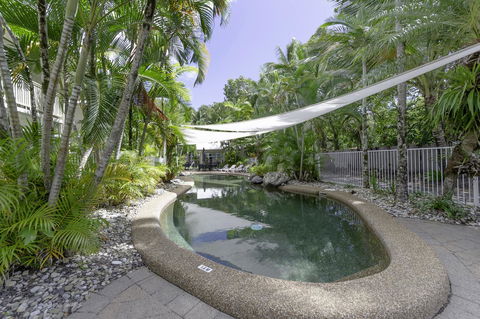 Tropical Nites Holiday Townhouses - Inverell Accommodation 3