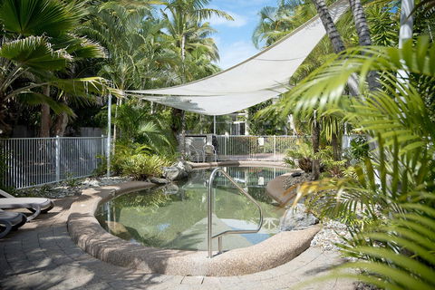 Tropical Nites Holiday Townhouses - Inverell Accommodation 20