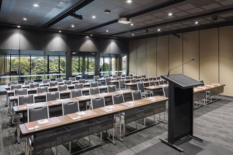 Hotel Grand Chancellor Brisbane - Inverell Accommodation 17