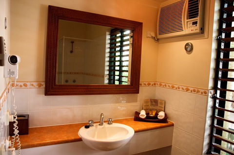 Hibiscus Resort & Spa - Official Onsite Reception & Check In - Inverell Accommodation 32
