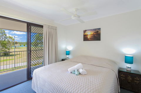 Regency Waterfront Noosa - Inverell Accommodation 4