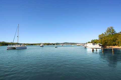 Regency Waterfront Noosa - Inverell Accommodation 2