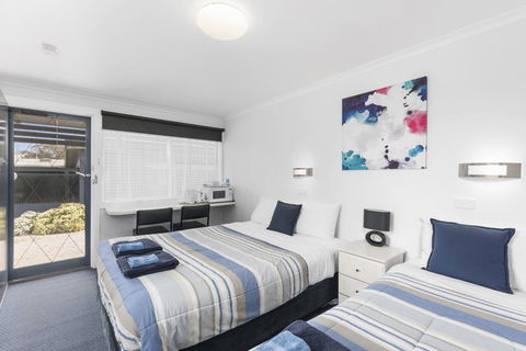 Wattle Grove Motel Maryborough - Inverell Accommodation 3