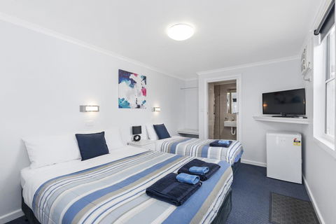 Wattle Grove Motel Maryborough - Inverell Accommodation 1