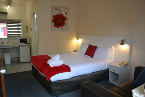 Wattle Motel - Inverell Accommodation 0