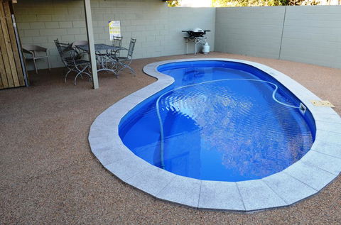 Welcome Home Motel Rockhampton - Inverell Accommodation 0