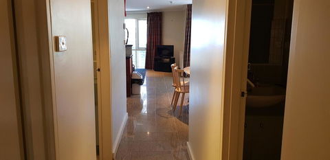 Whistler 1C - Inverell Accommodation 2