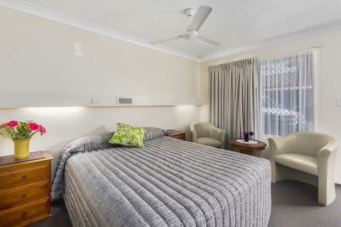 Whiteoaks Motel & Lodges - Inverell Accommodation 3