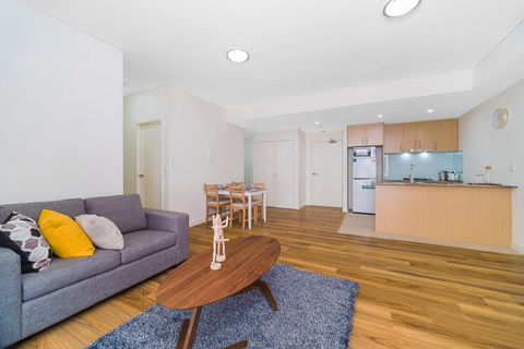 Wolli Creek Airport Serviced 2 Bedroom Apartment - Inverell Accommodation 1