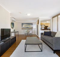 Woolloomooloo Modern Apartment 12BRK - Inverell Accommodation