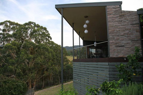 Woollybutt - Inverell Accommodation 2