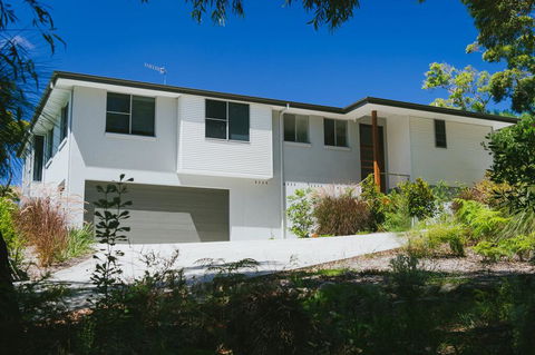 YARINGA - Retreat Style Accomodation With Swimming Pool - Inverell Accommodation 1