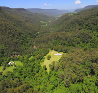 Yeola - Lush location with river access - Inverell Accommodation