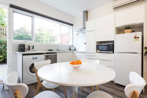 Your Home Away From Home - Inverell Accommodation 0