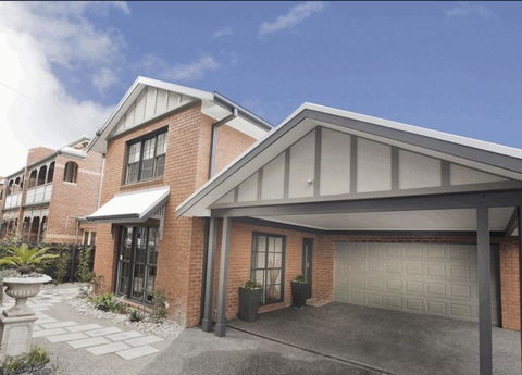 Your Home Away From Home - Inverell Accommodation 2