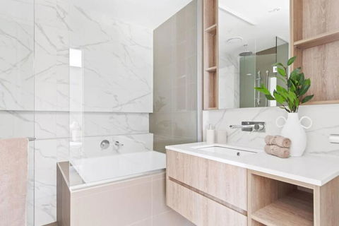 A 2BR Apt With Stunning City Views FREE Parking - Inverell Accommodation 4