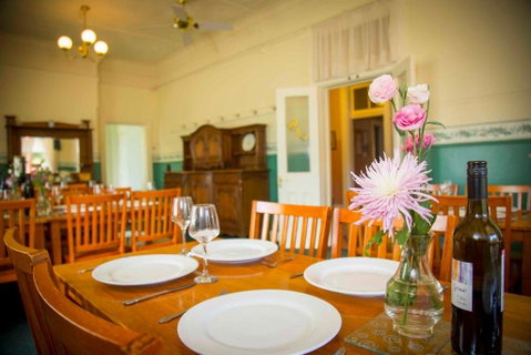 Abernethy House - Inverell Accommodation 4