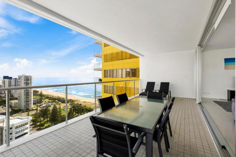 Air On Broadbeach - Hosted By Coastal Letting - Inverell Accommodation 0