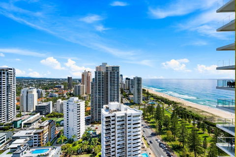 Air On Broadbeach - Hosted By Coastal Letting - Inverell Accommodation 1