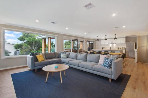 Apollo Grand - Inverell Accommodation 0