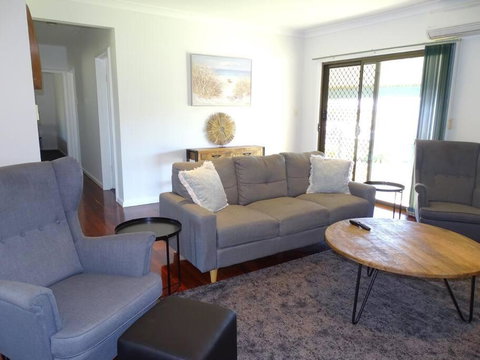 Ardy House - Inverell Accommodation 4