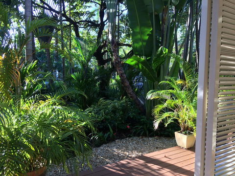 Port Douglas Apartments - Adults Only Oasis - Inverell Accommodation 2