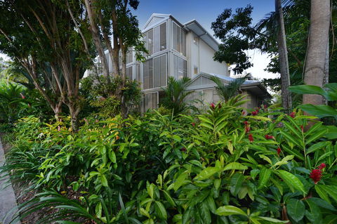 Port Douglas Apartments - Adults Only Oasis - Inverell Accommodation 3