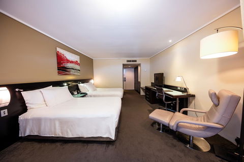 Hilton Cairns - Inverell Accommodation 32