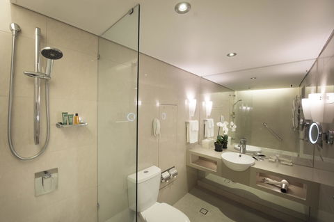 Hilton Cairns - Inverell Accommodation 16