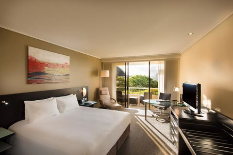 Hilton Cairns - Inverell Accommodation 9