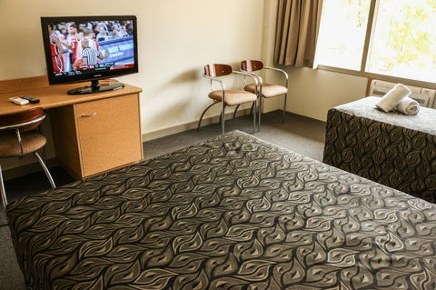 Salisbury Hotel Motel - Inverell Accommodation 8