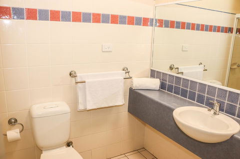 Salisbury Hotel Motel - Inverell Accommodation 12