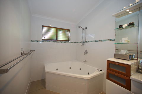 Ingenia Holidays Taigum - Inverell Accommodation 37