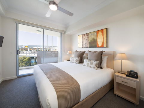 Oaks Brisbane Mews Suites - Inverell Accommodation 13