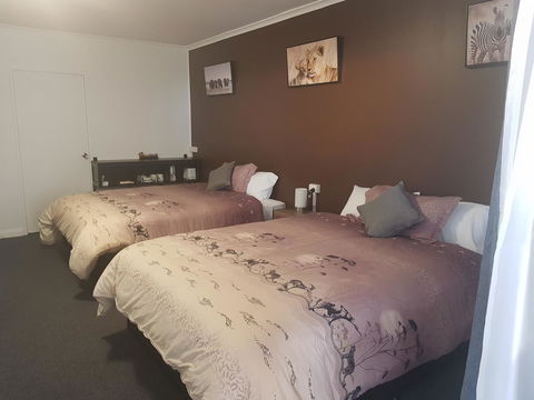 The Q Motel Rockhampton - Inverell Accommodation 8
