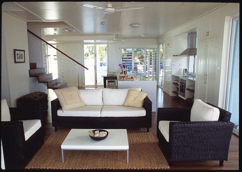 The Pines At Oak Beach - Inverell Accommodation 2