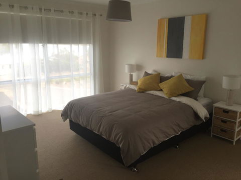 Bayview House - Inverell Accommodation 7