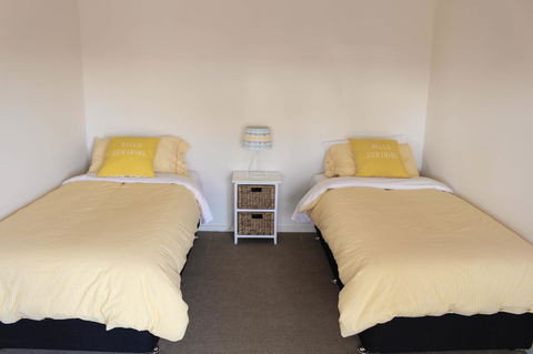 Bayview House - Inverell Accommodation 9