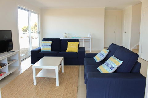 Bayview House - Inverell Accommodation 5