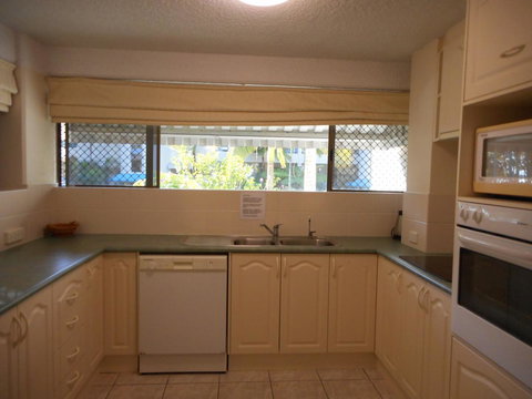 Placid Waters Holiday Apartments - Inverell Accommodation 16