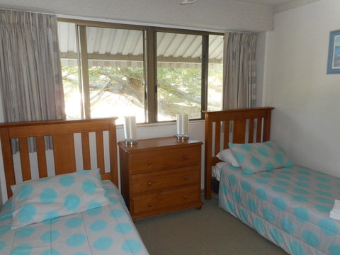 Placid Waters Holiday Apartments - Inverell Accommodation 18