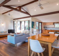 Laguna House - Inverell Accommodation