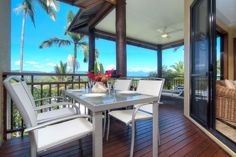 #8 The Point Apartments - Port Douglas - Inverell Accommodation 0