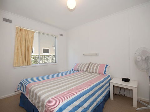 'Beachside' Shoal Bay, Unit 4 - Inverell Accommodation 2