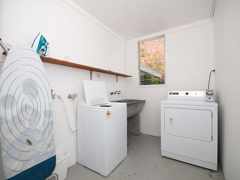 'Beachside' Shoal Bay, Unit 6 - Inverell Accommodation 3
